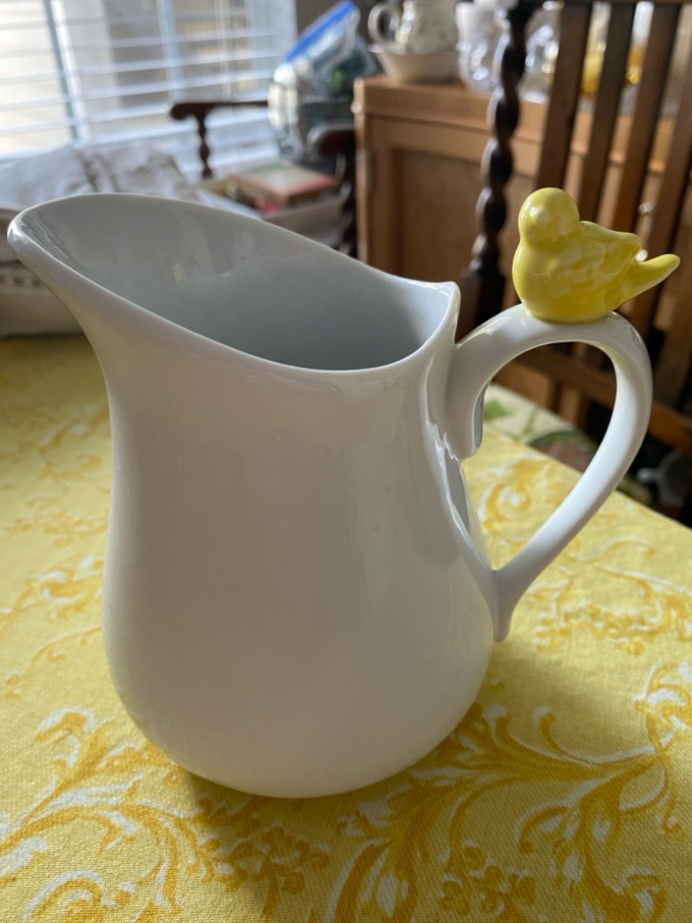 Cordon Bleu White Pitcher w/Yellow Chick on Top. EC. Adorable. 5”tall, 5”wide.